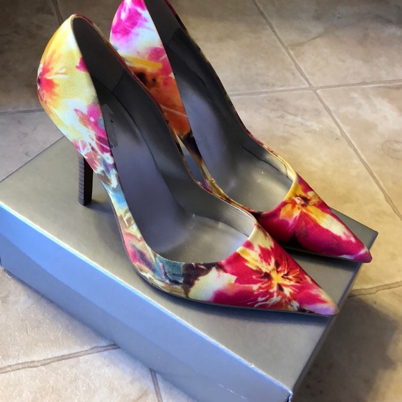 floral heels closed toe